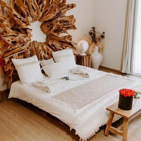 Suite De Charme Avec Jacuzzi Et Cabine Infrarouge Tubize Ngoại thất bức ảnh